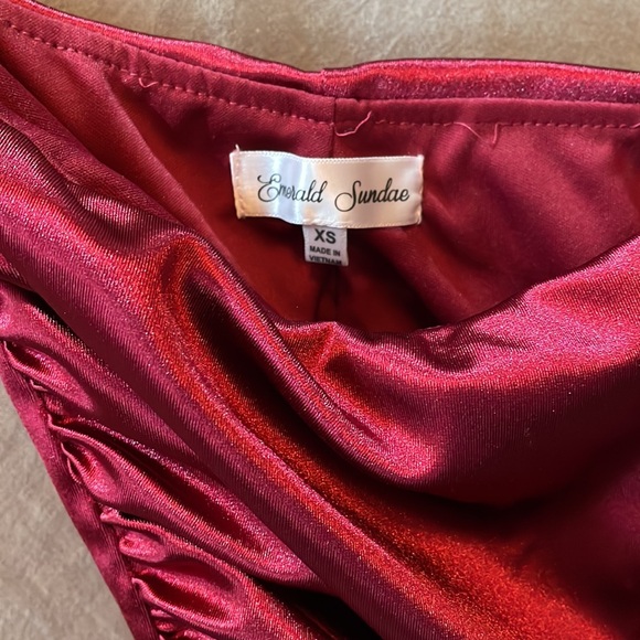 Emerald Sundae Silky Red Skirt - Picture 3 of 3